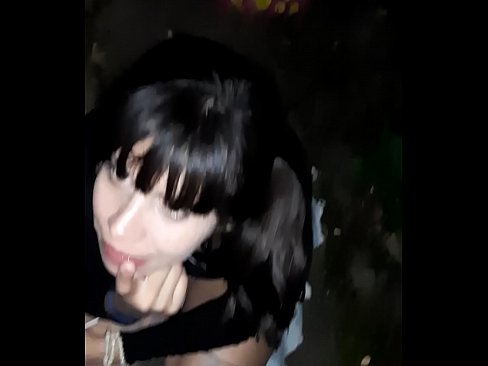 ❤️ Дар кӯча ҷинси варам дар ивази конфет ❤❌ Суперпорно дар мо
