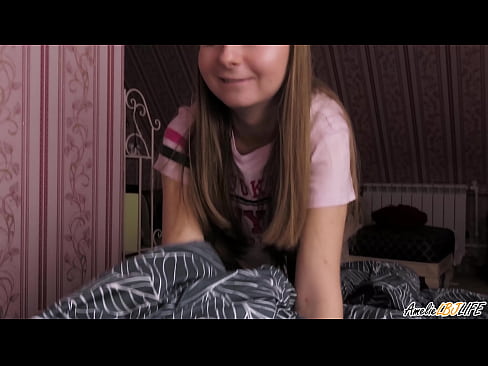 ❤️ Blondie БФФ-и худро амиқ мехӯрад ва дар даҳони худ кончатро мегирад ❤❌ Суперпорно дар мо
